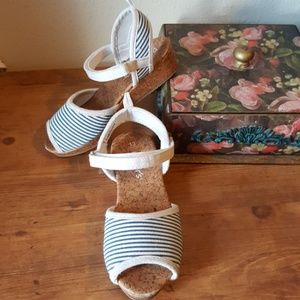 Girl's Carter's Wedges